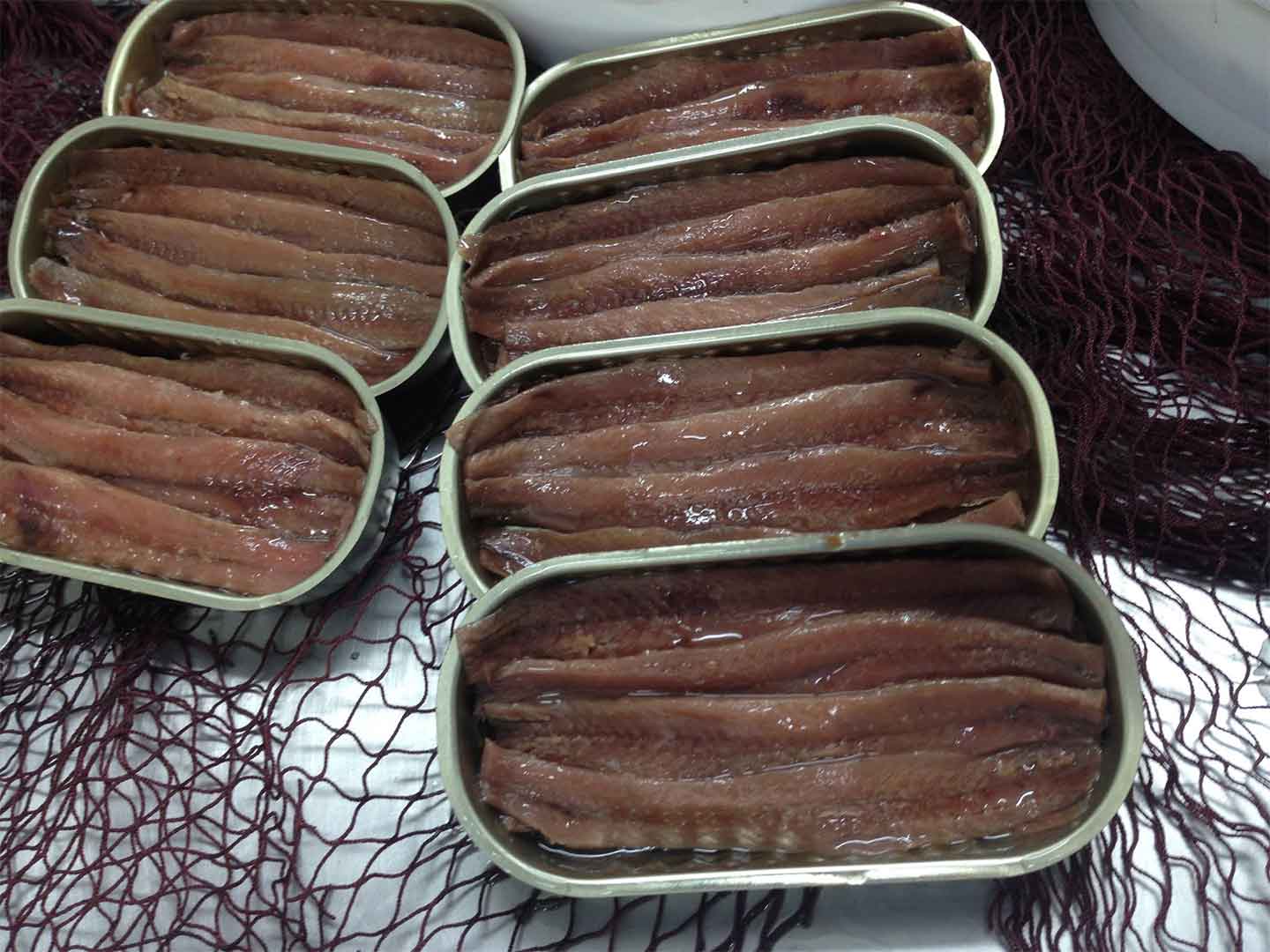 latas de anchoas del Cantábrico